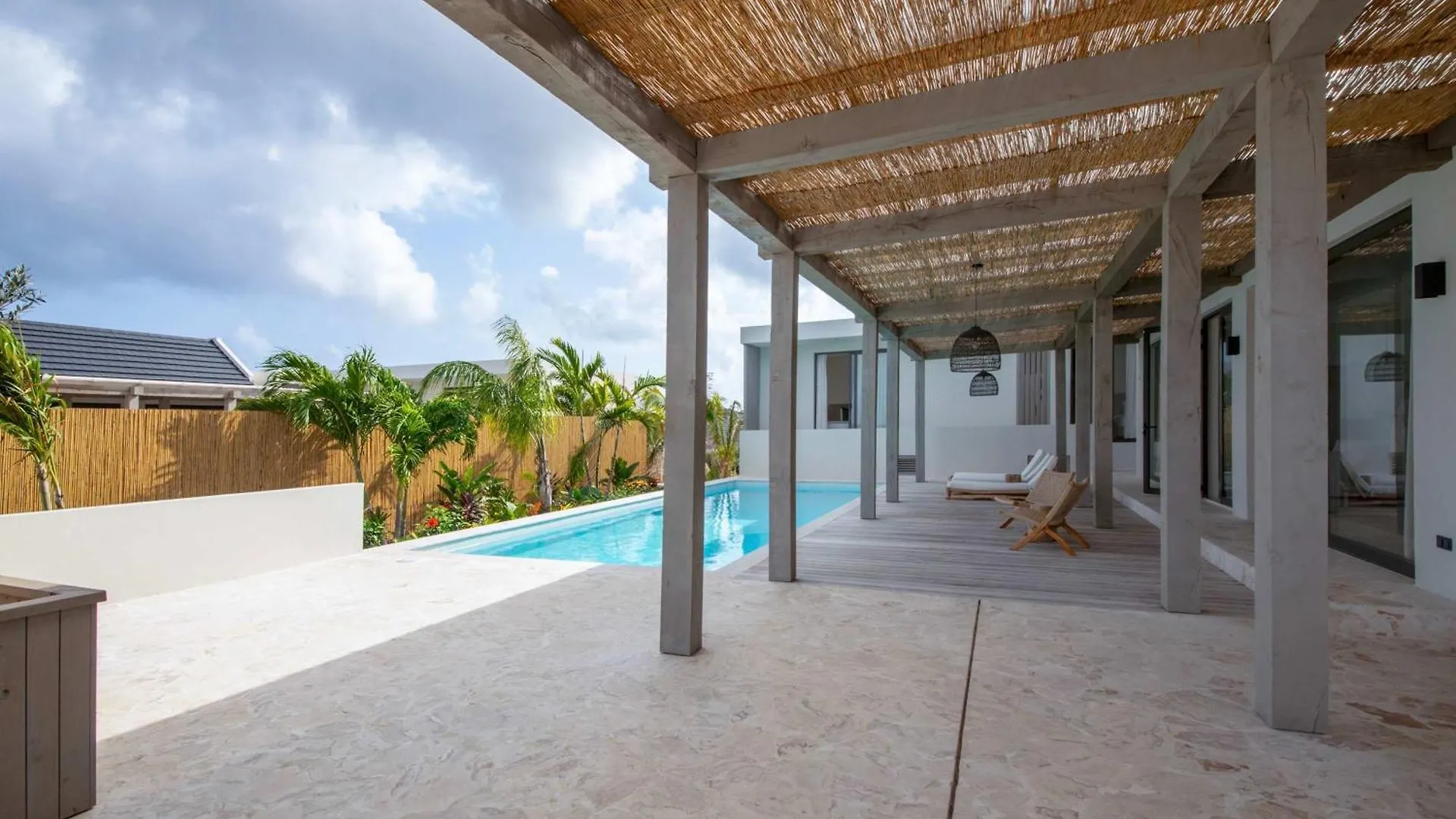 Stylish 5 Bedroom Villa With Earthy Tones Jan Thiel