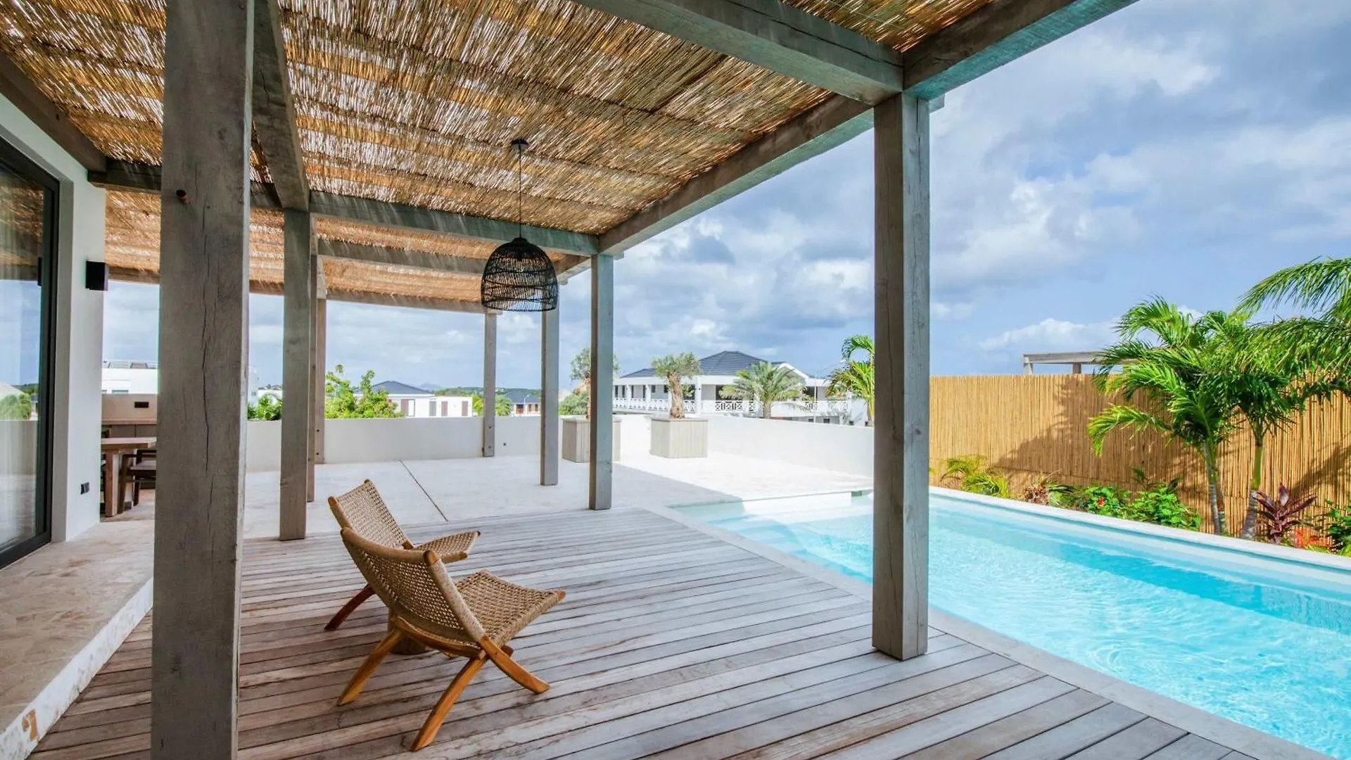 Stylish 5 Bedroom Villa With Earthy Tones Jan Thiel