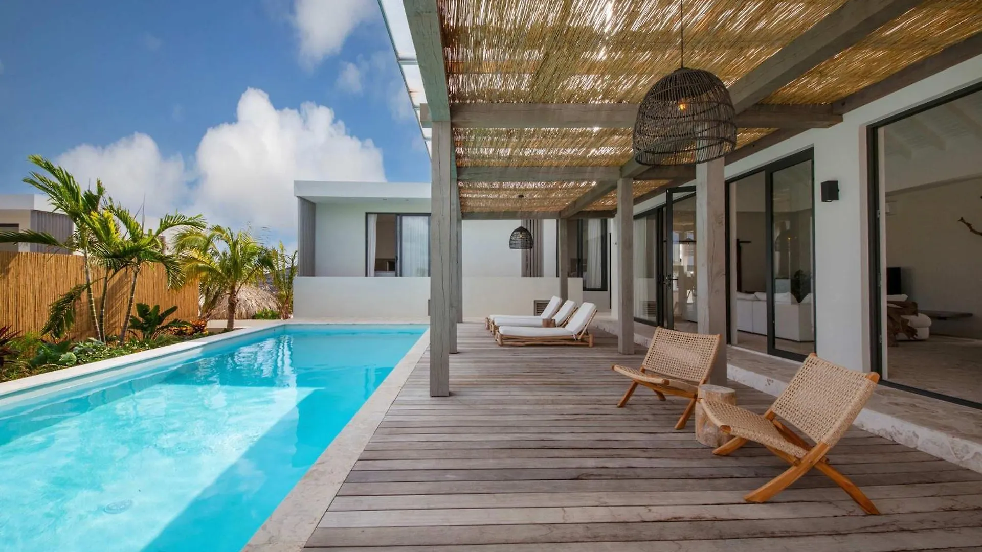 Stylish 5 Bedroom Villa With Earthy Tones Jan Thiel