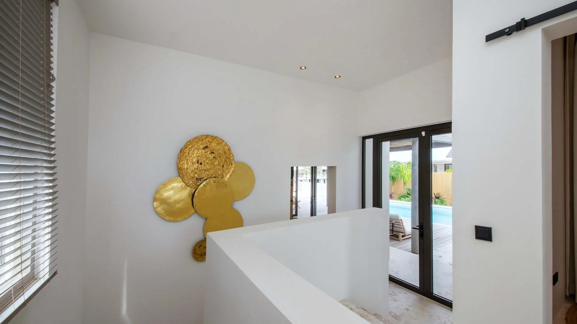 Stylish 5 Bedroom Villa With Earthy Tones Jan Thiel Curacao