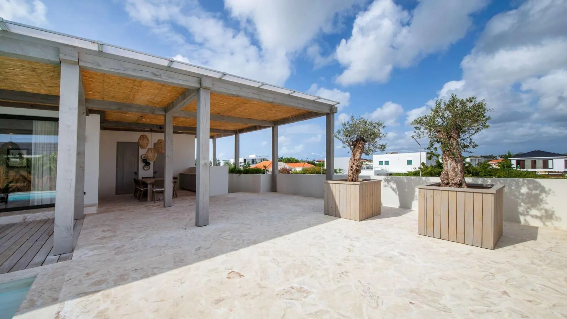 Stylish 5 Bedroom Villa With Earthy Tones Jan Thiel Curacao