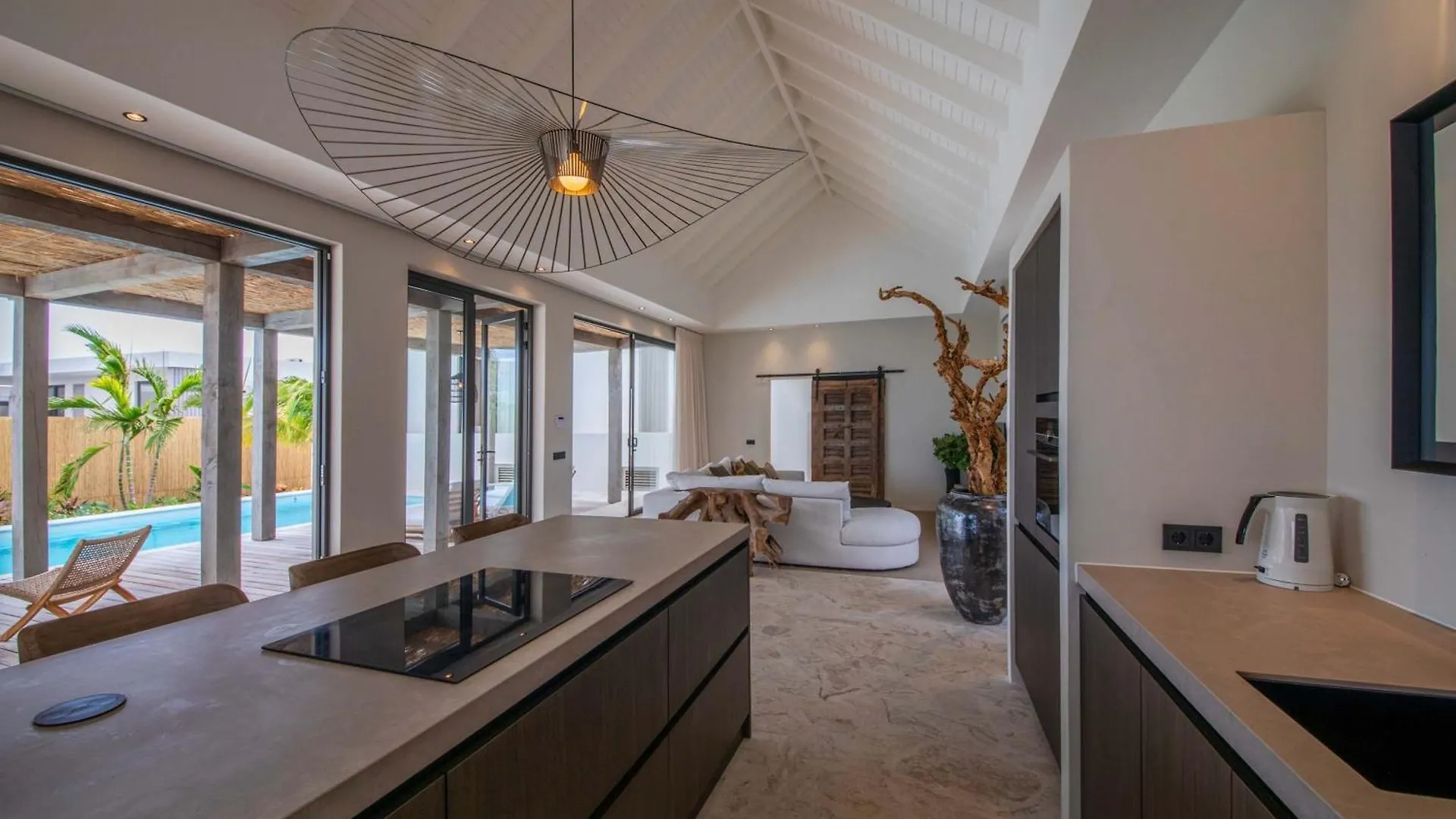 Stylish 5 Bedroom Villa With Earthy Tones Jan Thiel Curacao